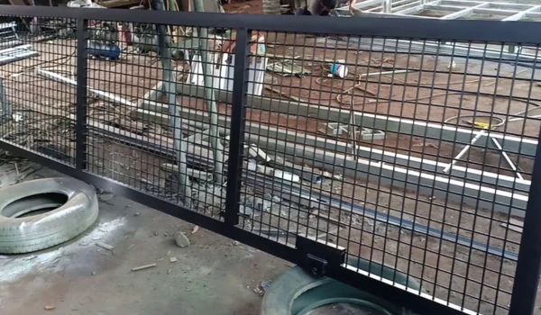 Cover Depo Baja Steel - Wiremesh untuk pagar