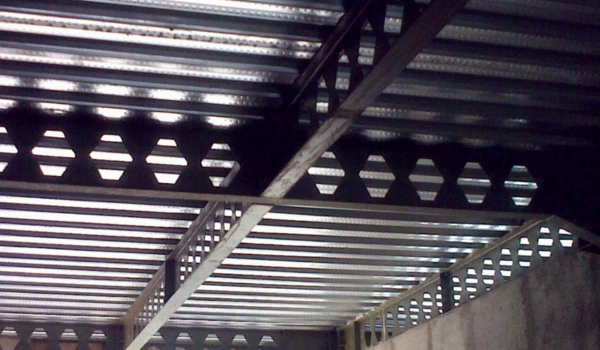 Cover Depo Baja Steel - bondek untuk atap rumah
